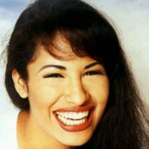 Meet your Posher, Isabella